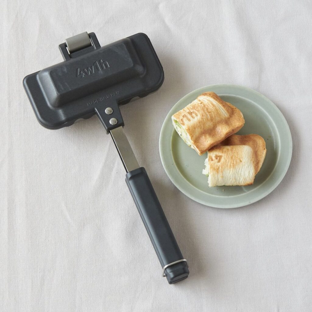 食パン1枚で作れる4w1hホットサンドソロ